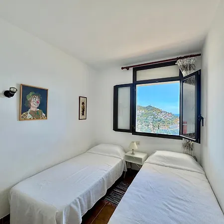 Apartment Saint Jacques A3 Roses